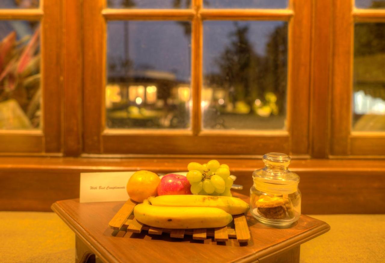 Fish Tail Lodge Покхара Экстерьер фото