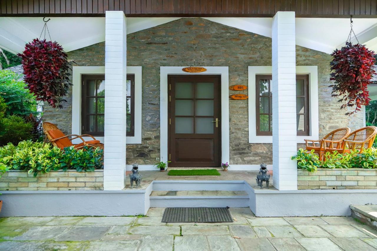 Fish Tail Lodge Покхара Экстерьер фото